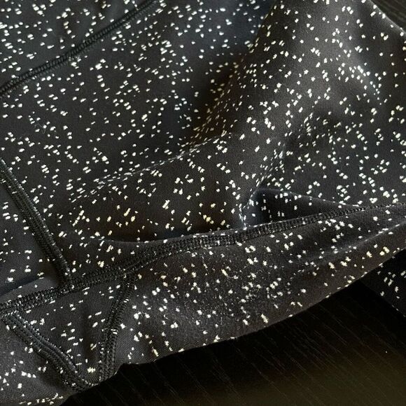 Lululemon Wunder Under High-Rise 7/8 Tight Magnetized Jacquard Black White size - Picture 8 of 15